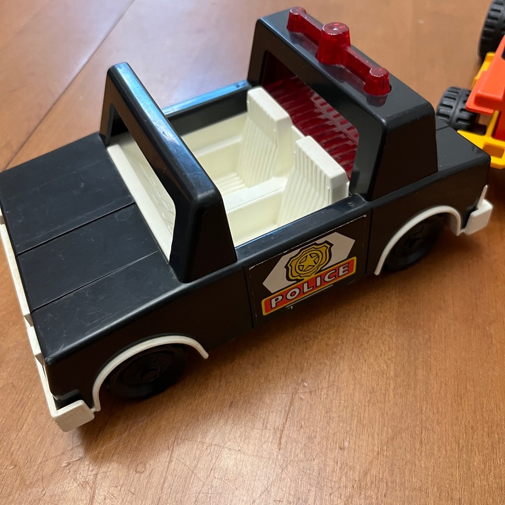 Vintage Fisher Price Husky Helpers Police Squad Car 1981